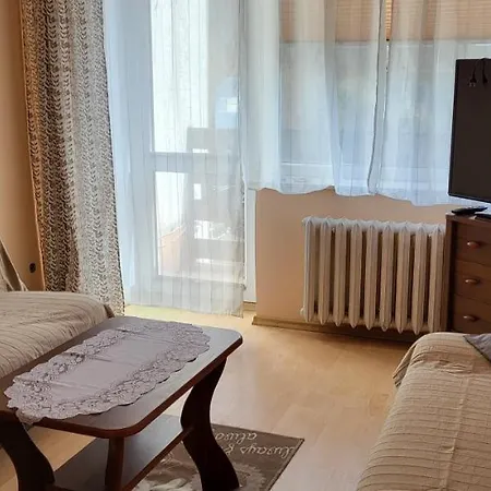 Na Rozanej Ii Apartman